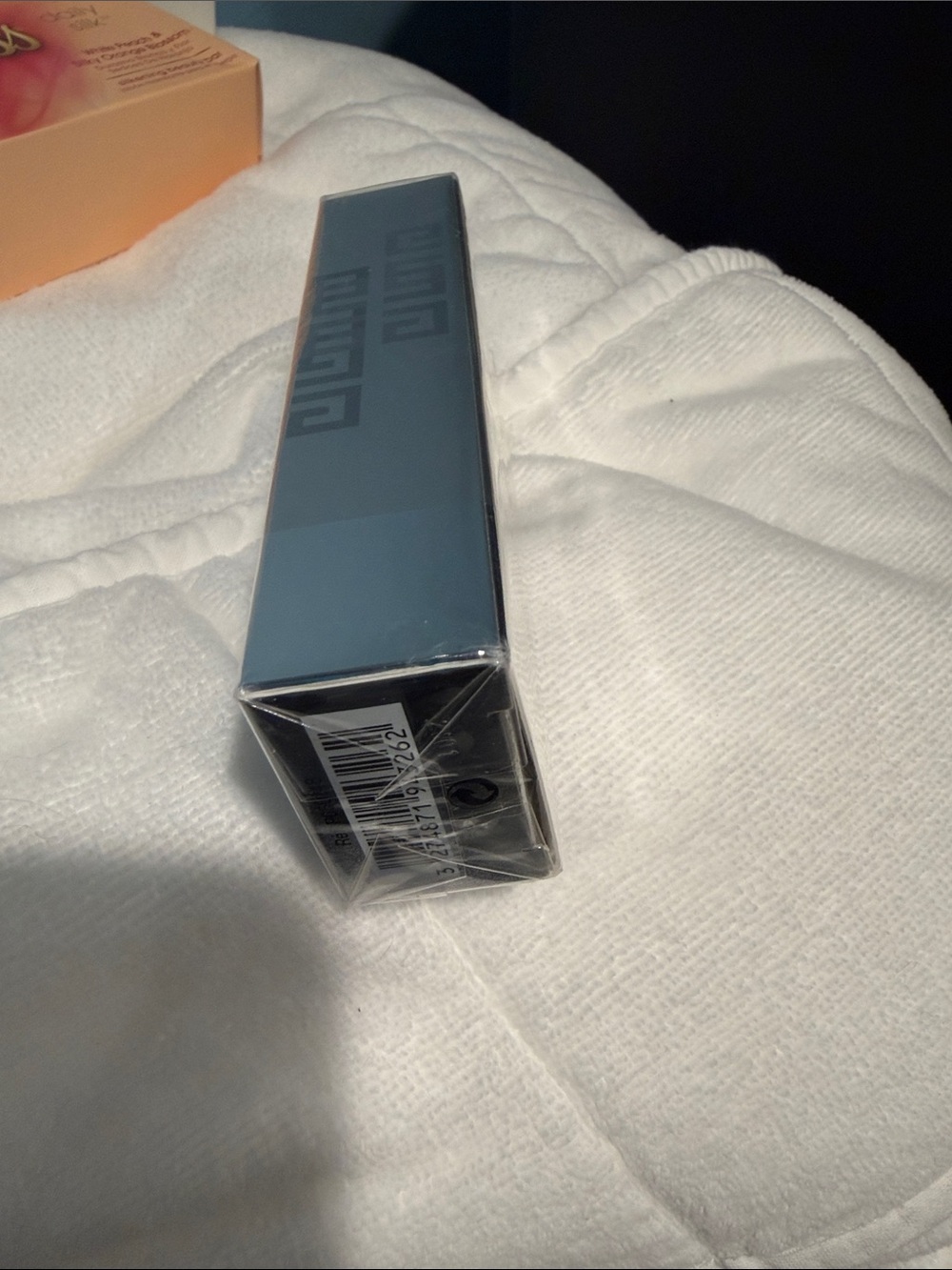 Givenchy VAX'IN For Youth Eye Serum - Silver - Picture 2 of 3
